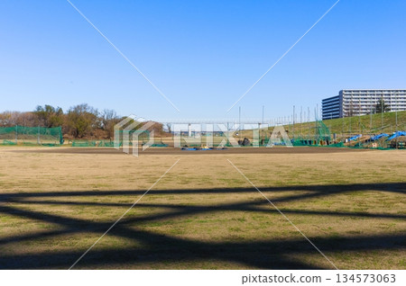 江戶川河岸地面，千葉縣流山市，2025年12月 134573063