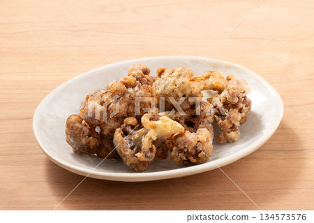 Deep-fried cauliflower sticks Deep-fried cauliflower sticks 134573576