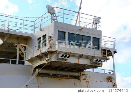 The rear cockpit of the Seikan Ferry "Mashu Maru," which conveys the history of crossing the strait and connecting the Seikan and Hakodate straits. 134574443