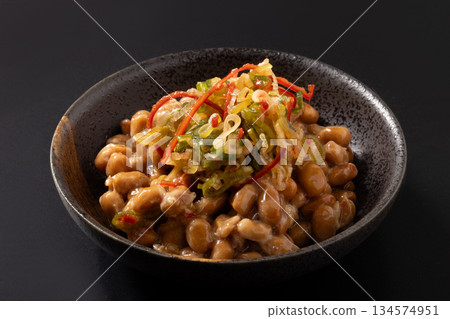 Natto (with green onions and chili peppers) Natto (with green onions and chili peppers) 134574951