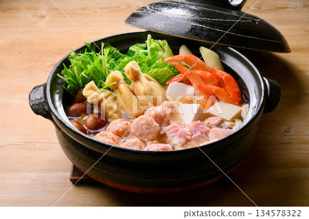 Caution!) The food is half-cooked and in the middle of heating. This image shows the food in the middle of cooking to bring out the color of the ingredients. Yosenabe, Chanko nabe. Caution!) The food is half-cooked and in the middle of heating. This image shows the food in the middle of cooking to bring out the color of the ingredients. Yosenabe, Chanko nabe. 134578322