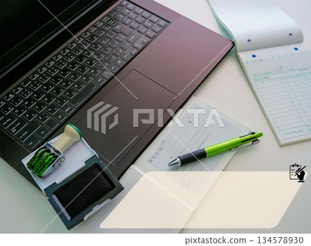 Laptop, bill, delivery note, pen 134578930