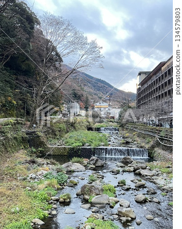 日本溫泉風景:宿雲川 日本溫泉風景:宿雲川 134579803