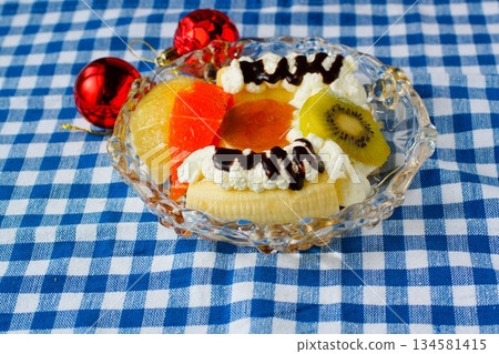 Pudding a la mode Pudding a la mode 134581415