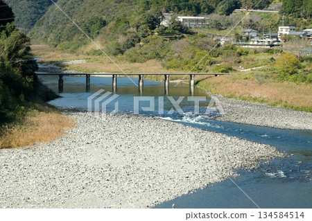 Asao Submerged Bridge over the Niyodo River Asao Submerged Bridge over the Niyodo River 134584514