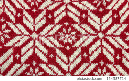 Snow braided pattern 134587714