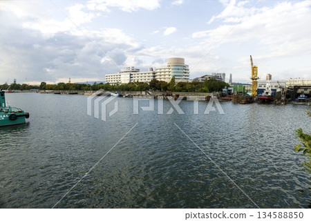 從港口看到的景色 從港口看到的景色 134588850