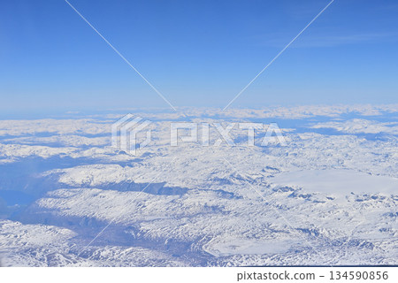 A view of the snow-capped Hardangervidda National Park 134590856