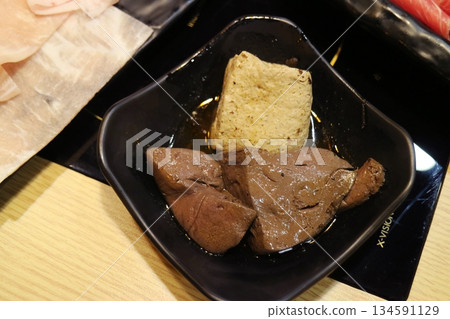 台灣美食：臭豆腐與血渣 134591129