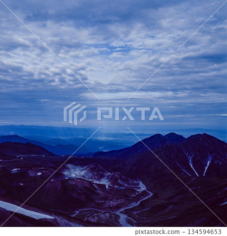 Northern Alps Kentateyama mountain range 134594653