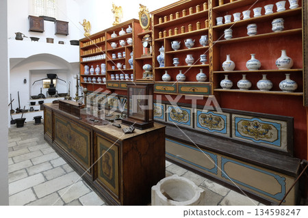 The third oldest pharmacy in the world in Franciscan monastery in Dubrovnik 134598247