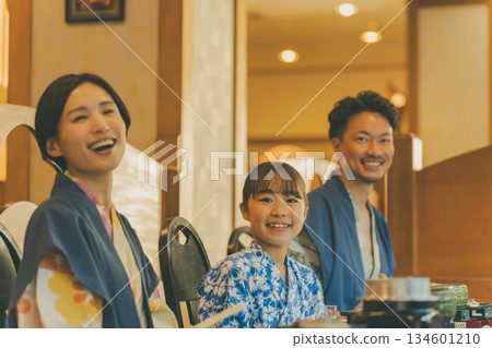 家庭旅行攝影合作:伊藤小湧園 家庭旅行攝影合作:伊藤小湧園 134601210