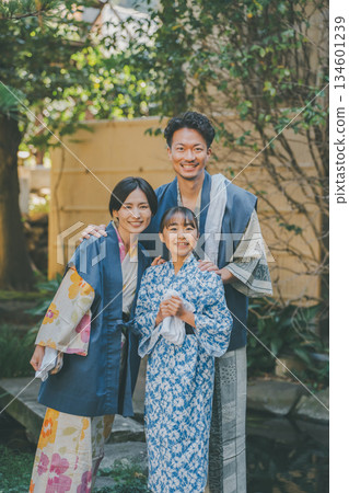 家庭 家族 家人 134601239