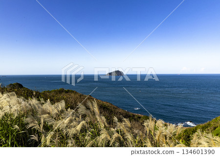 台灣地標:基隆島,海洋中的孤島 台灣地標:基隆島,海洋中的孤島 134601390