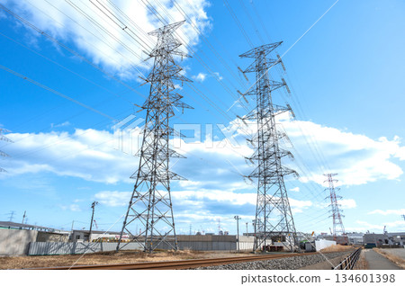 藍天和塔 134601398