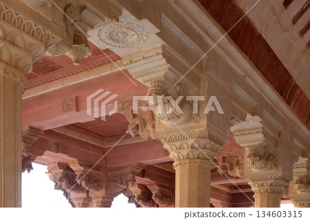 White marble hall of Sattais Katcheri at Amber Fort in Jaipur, Rajasthan, India 134603315