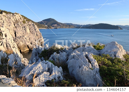 Shirasaki Marine Park / "Japan's Aegean Sea" and "Japan's 100 Best Beaches" [Yura Town, Wakayama Prefecture] 134604157