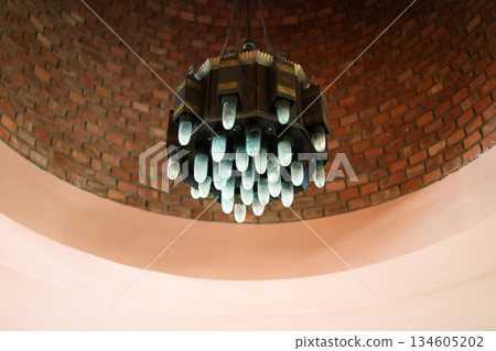 Original chandelier under a brick dome 134605202