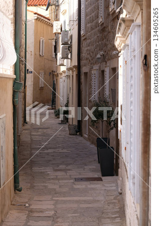 Narrow street inside Dubrovnik old town, Croatia 134605265