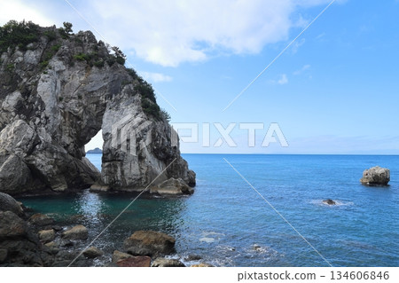 白崎海岸的伊達戈岩 / 日本百佳海灘之一 [和歌山縣由良町] 134606846