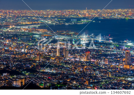 從神戶Scuperobashi的夜景 134607692