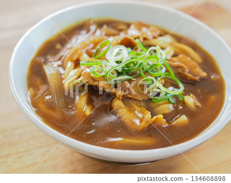 Curry udon Curry udon 134608898