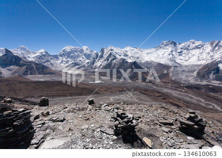 Mountains landscape from Chukhung Ri viewpoint, Nepal Mountains landscape from Chukhung Ri viewpoint, Nepal 134610063