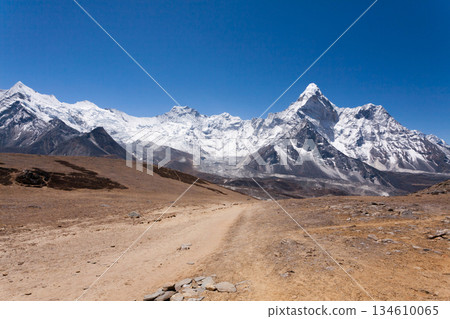 Mountains landscape from Chukhung Ri viewpoint, Nepal 134610065