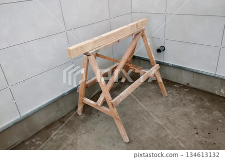 Wall ceramic tiles installation on mortar glue. Wall ceramic tiles installation on mortar glue. 134613132