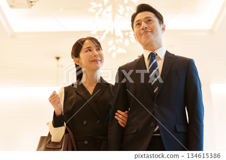 情侶、已婚夫婦、約會、伴遊 情侶、已婚夫婦、約會、伴遊 134615386