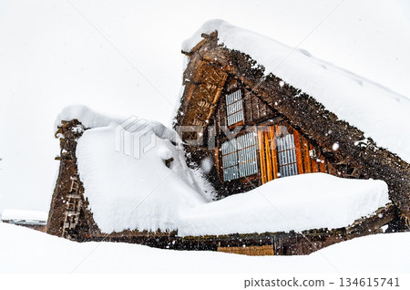 雪白川鄉 134615741