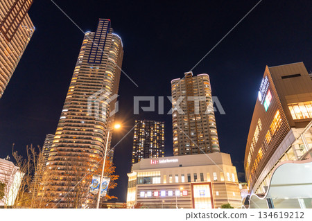 <Kanagawa Prefecture> Night view of Musashi-Kosugi Tower Apartments 134619212