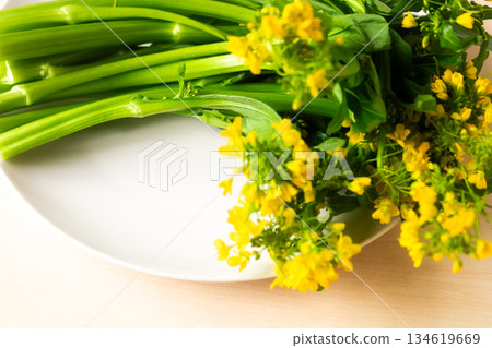 Autumn Poem: Asparagus 134619669