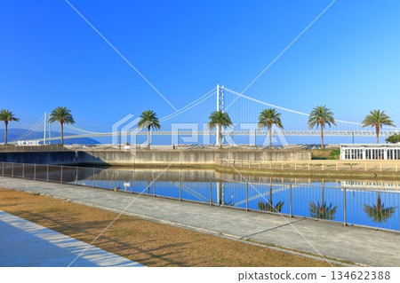 【兵庫縣】晴天的明石海峽大橋（三井奧特萊斯公園 Marine Pia 神戶店） 134622388