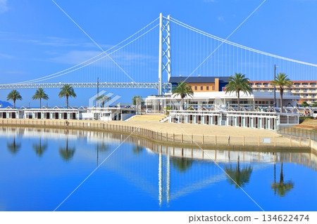 【兵庫縣】晴天的明石海峽大橋(三井奧特萊斯公園 Marine Pia 神戶店) 【兵庫縣】晴天的明石海峽大橋(三井奧特萊斯公園 Marine Pia 神戶店) 134622474