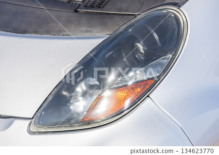 舊車的車燈 舊車的車燈 134623770