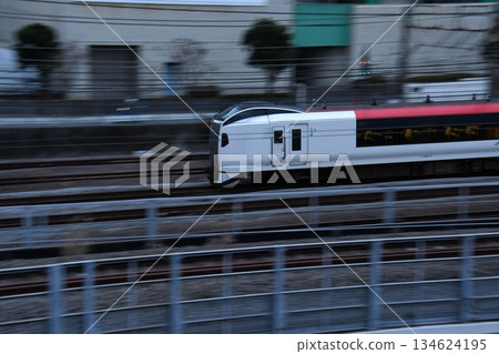 火車的搖鏡頭 134624195