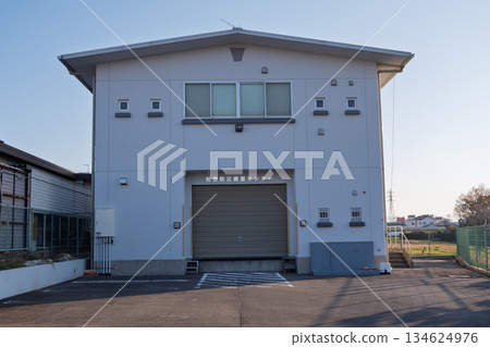 大阪府松原市指定緊急疏散地點和防災物資倉庫:南海海槽和西條川洪水準備基地的廣場和外部 大阪府松原市指定緊急疏散地點和防災物資倉庫:南海海槽和西條川洪水準備基地的廣場和外部 134624976