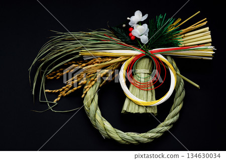 New Year's decorations black background 134630034
