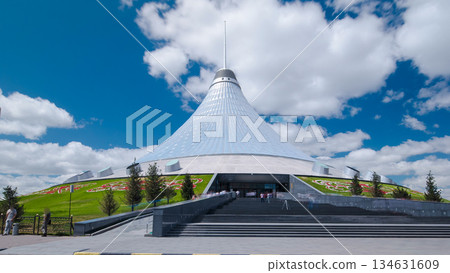 Khan Shatyr timelapse hyperlapse in Astana, Kazakhstan. Residents of the city are walking and resting. 134631609