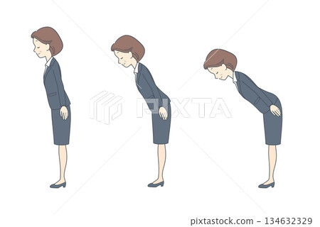 一組鞠躬角度的插圖:中年女商人 一組鞠躬角度的插圖:中年女商人 134632329