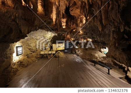 洞穴 沖繩 琉球 134632376