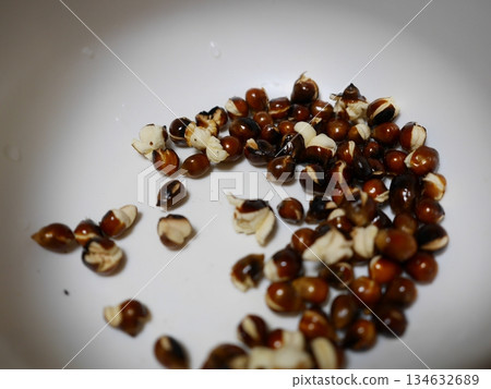 Corn that didn't turn into popcorn Corn that didn't turn into popcorn 134632689