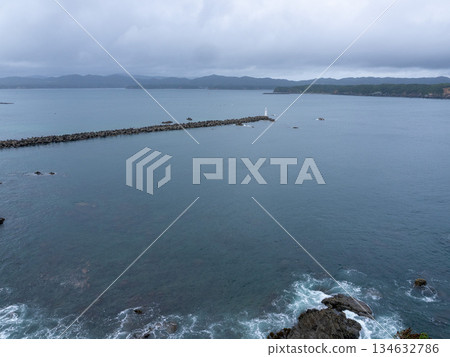 Late summer on the Shima coast, Mie Prefecture Late summer on the Shima coast, Mie Prefecture 134632786