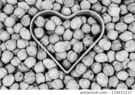 Beautiful organic dried chickpea beans consisting of raw bengal legume pea 134633157