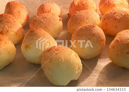 Freshly Baked Golden Po de Queijo Cheese Breads 134634315