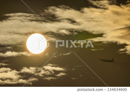 Sendai Airport at dusk: Sunset and planes taking off, Natori City, Miyagi Prefecture 134634600
