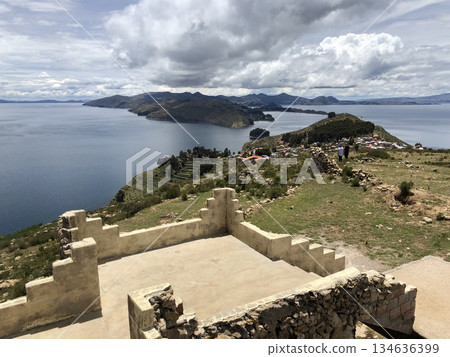 Bolivia: Island of the Sun and Lake Titicaca 134636399