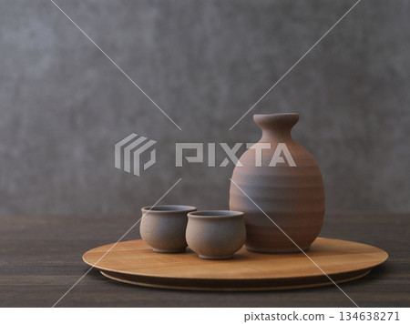 Drinking image: Sake bottle and sake cup set 134638271