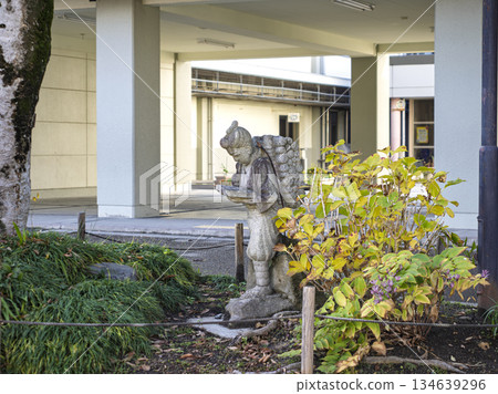 The statue of Kinjiro Ninomiya, a symbol of hard work, stands in the elementary school grounds The statue of Kinjiro Ninomiya, a symbol of hard work, stands in the elementary school grounds 134639296